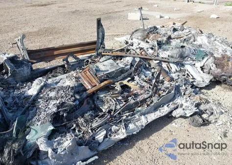 2015 Chevrolet Corvette Stingray Z51 z USA, uszkodzony, nr VIN 1G1YK2D78F5116440